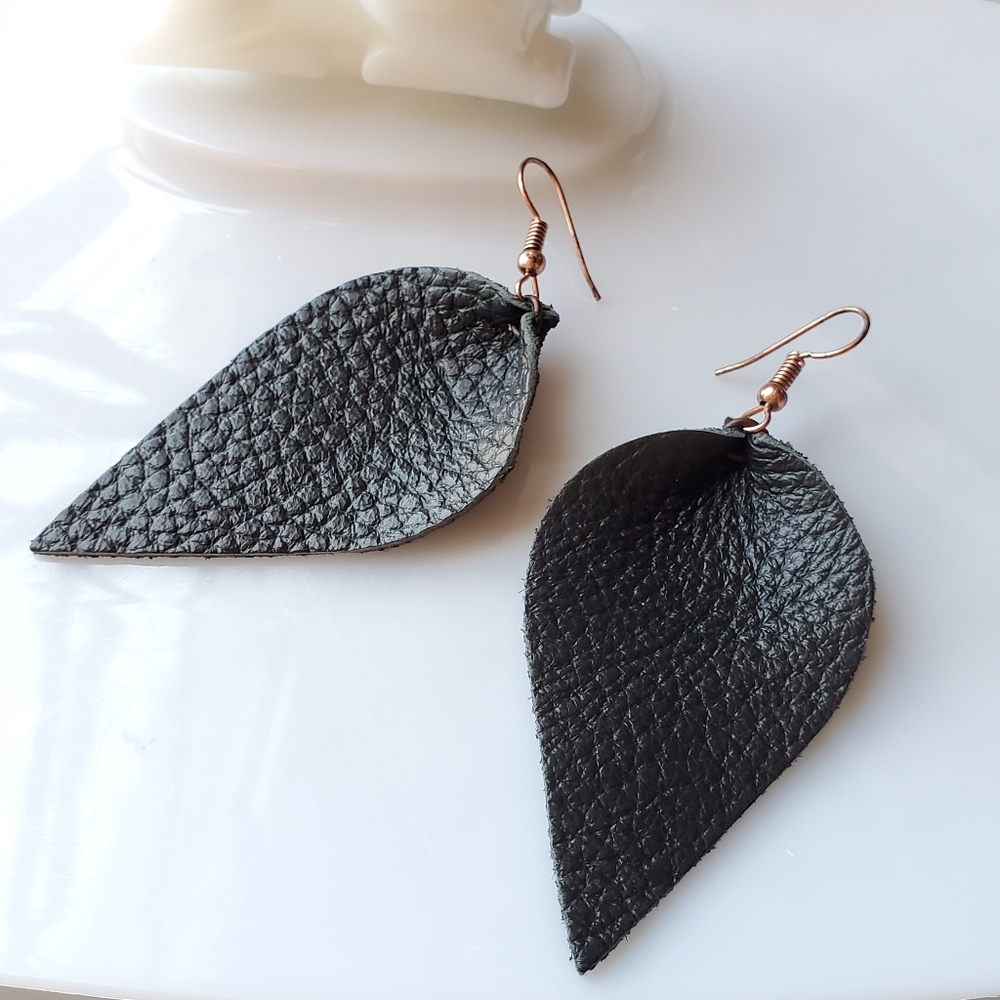 i4 NEW  Genuine Leather Leaf-Cut